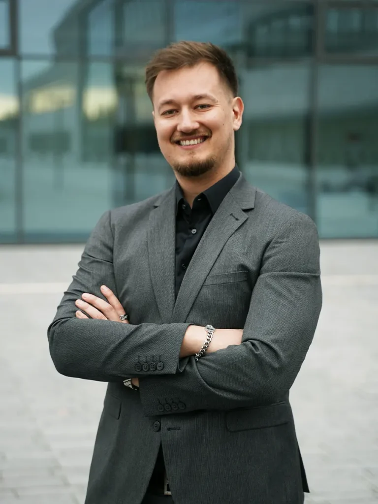 Makerus Consulting Team - Yannick Seil